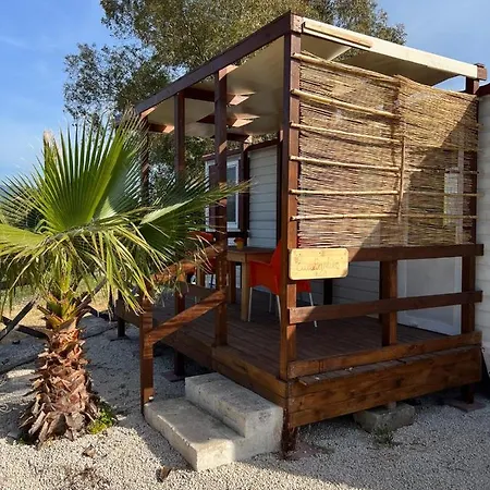 Morus Alba Gargano Farm stay Foce Varano