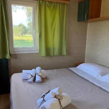 Alloggio per agriturismo Morus Alba Gargano *