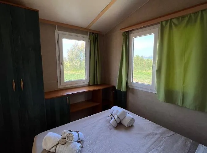 Morus Alba Gargano Farm stay Foce Varano